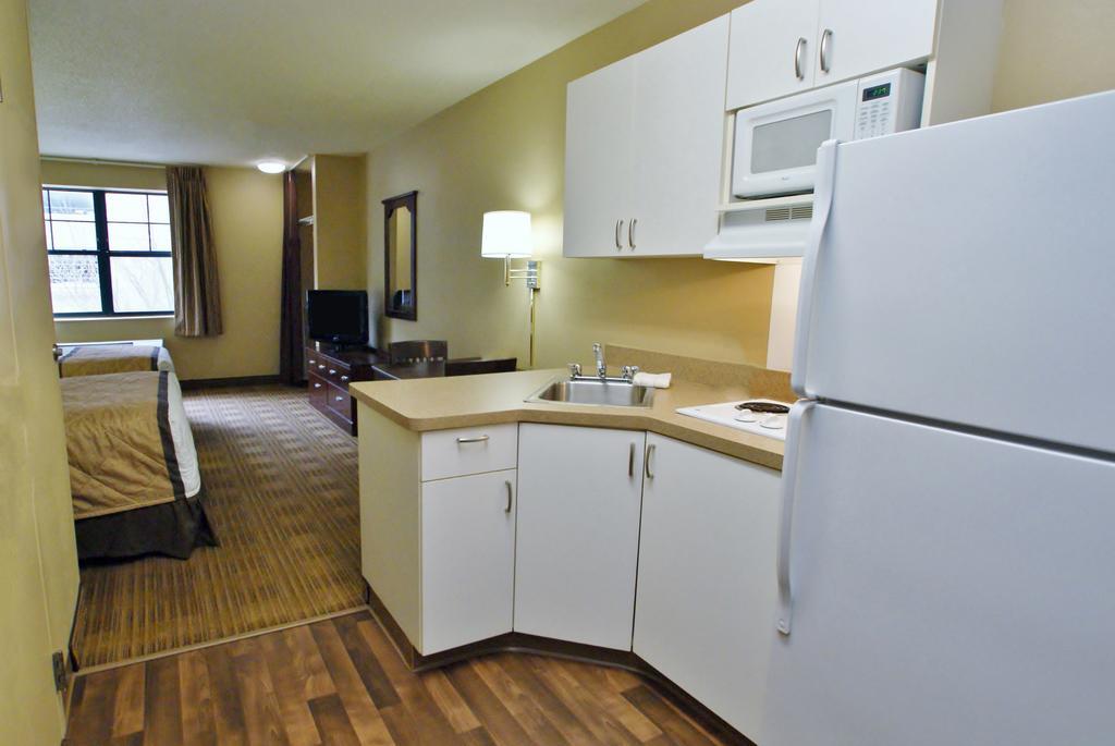 Extended Stay America Suites - Lynchburg - University Blvd Екстериор снимка